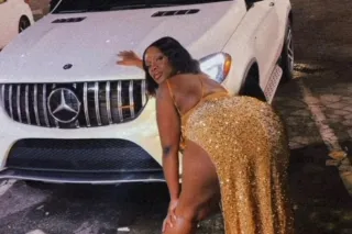 Big Titty Slut 😏....Outcalls /... - Image 4