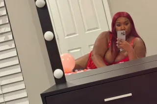 $100 car date Funsize thick sh... - Image 1