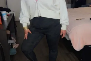 SUPER WET WET, I BEEN SO LONELY I NEED A REAL MAN WITH - Image 3