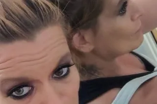 2 Girls Avalible Qv special - Image 4