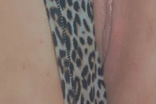 Thick & Juicy Fun Sized Cutie - Image 7