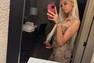 Cum Have Fun With A Tall Lightskin Baddie😋😍 - Image 5